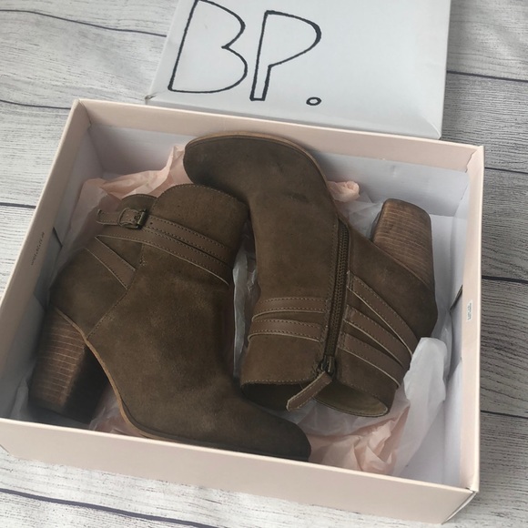 BP Booties Khaki Suede Size 7 - Picture 4 of 8